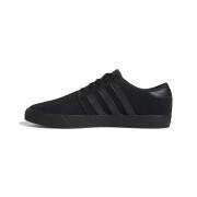 Shoes adidas Seeley